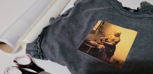 Streç Film ile Tişörte Baskı - Kendin Yap - evde kumaşa baskı nasıl yapılır tişört baskı sticker tişörte baskı