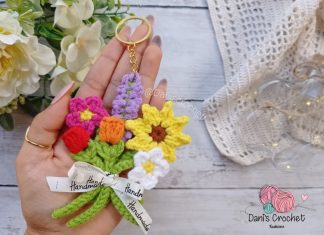 Çiçek Buketi Örgü Anahtarlık Yapılışı - Örgü Modelleri - basit anahtarlık yapımı kolay örgü anahtarlık modelleri örgü anahtarlık modelleri ve yapılışları tığ işi